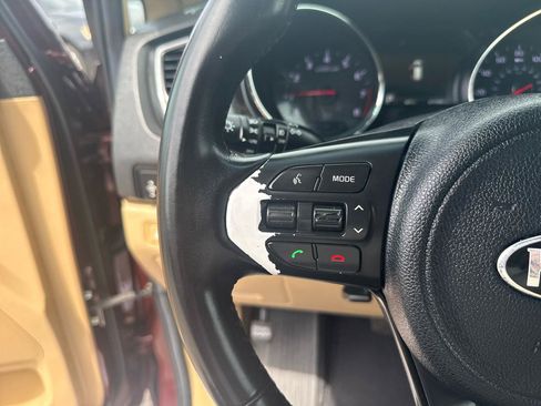 Used 2017 Kia Sedona EX FWD image 20