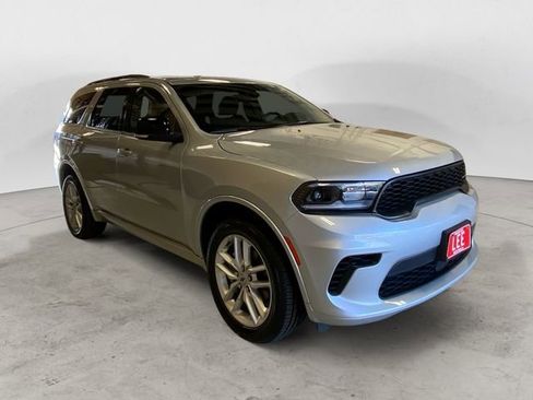 Certified 2024 Dodge Durango GT image 9