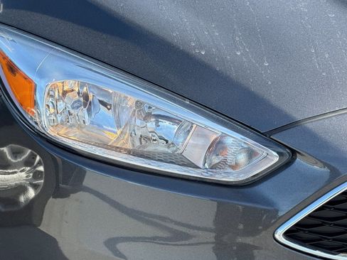 Used 2018 Ford Focus S image 10