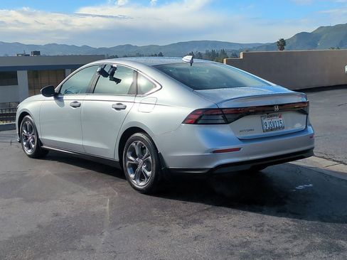 Certified 2024 Honda Accord EX image 8