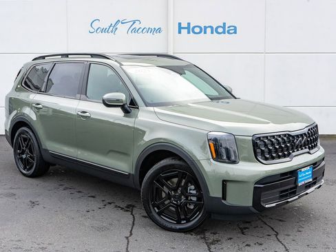 Used 2025 Kia Telluride EX X-Line AWD/4WD image 2