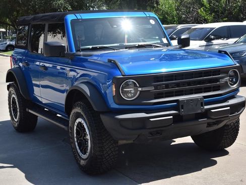 Certified 2022 Ford Bronco 4-Door w/ Sasquatch Package AWD/4WD image 4