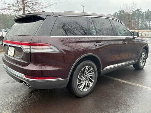 Used 2024 Lincoln Aviator Premiere image 5