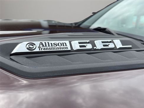 Used 2024 Chevrolet Silverado 2500 LT AWD/4WD image 21