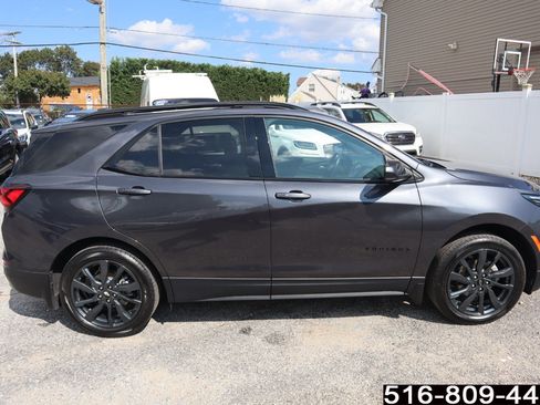 Used 2022 Chevrolet Equinox RS image 5