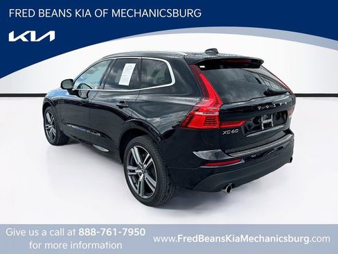 Used 2021 Volvo XC60 T5 Momentum w/ Premium Package AWD/4WD image 5