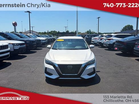 Used 2020 Nissan Sentra SV FWD image 2