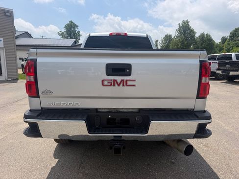 Used 2019 GMC Sierra 2500 4x4 Crew Cab w/ Sierra Convenience Package image 7