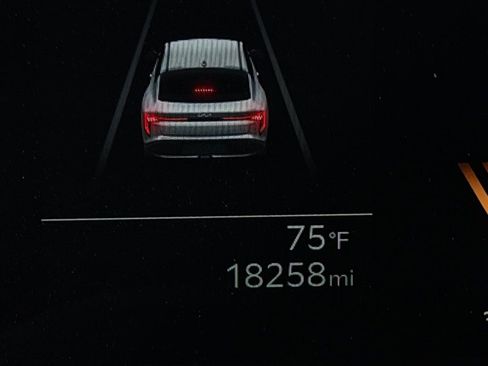 Used 2025 Kia K4 LXS image 16