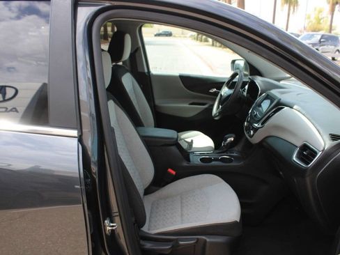 Used 2023 Chevrolet Equinox LT FWD image 14