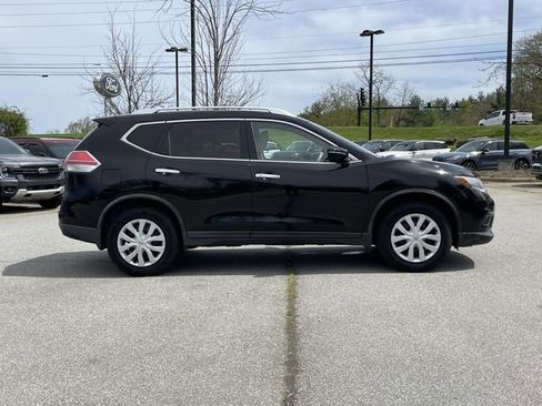 Used 2015 Nissan Rogue SV AWD/4WD image 6