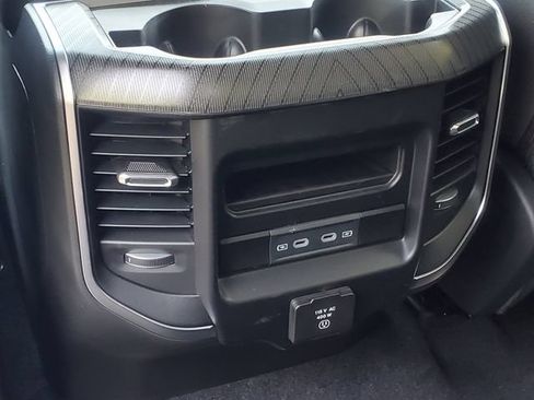New 2026 RAM 1500 4x4 Crew Cab image 29