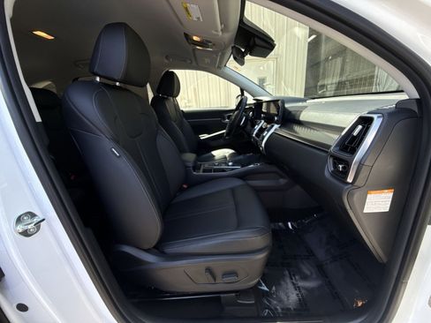 Used 2023 Kia Sorento EX AWD/4WD image 31