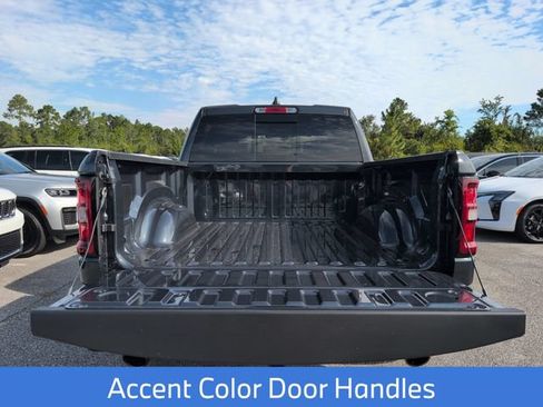 New 2026 RAM 1500 Laramie AWD/4WD image 34