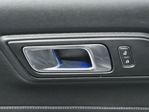 Used 2021 Ford Mustang GT w/ Equipment Group 301A image 11