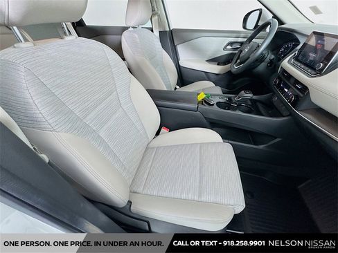 Certified 2023 Nissan Rogue SV image 26