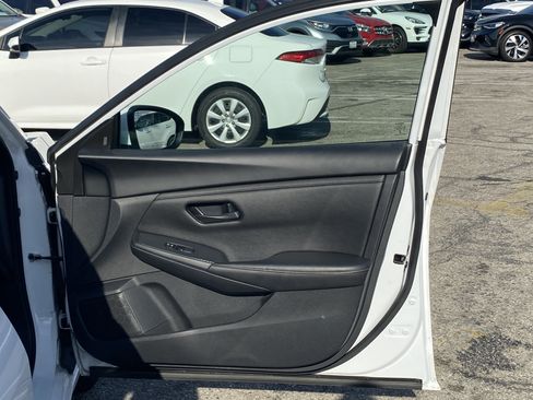 Used 2024 Nissan Sentra S FWD image 22