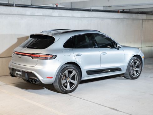 Certified 2023 Porsche Macan AWD/4WD image 9