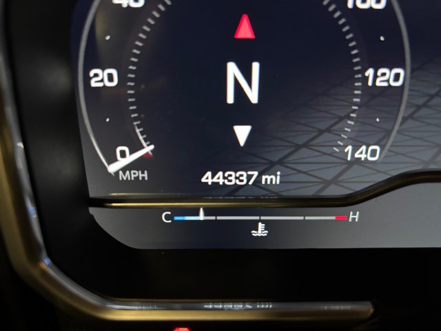 Certified 2024 GMC Sierra 1500 Denali Ultimate AWD/4WD image 18