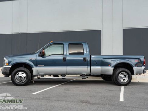 Used 2004 Ford F350 Lariat image 4