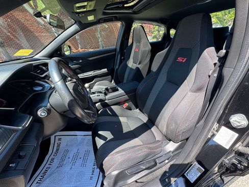 Used 2017 Honda Civic Si image 8