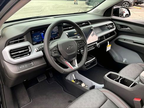 New 2027 Chevrolet Bolt RS w/ Technology Package FWD image 6