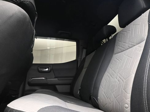 Used 2023 Toyota Tacoma TRD Sport image 14