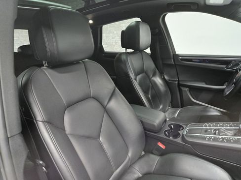 Used 2021 Porsche Macan S image 56