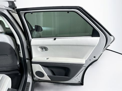 Used 2024 Hyundai Ioniq 5 Limited RWD image 31