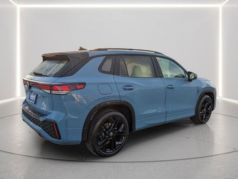 New 2026 Volkswagen Tiguan SE R-Line image 7