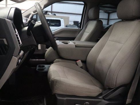 Used 2018 Ford F250 XLT w/ XLT Premium Package AWD/4WD image 38