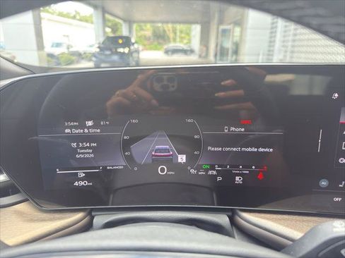 Certified 2025 Audi Q5 Prestige AWD/4WD image 18