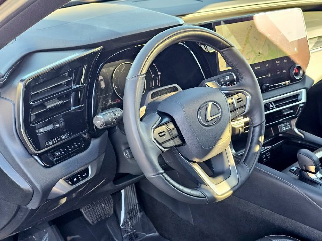 Used 2024 Lexus RX 350 Premium w/ Convenience Package AWD/4WD image 16