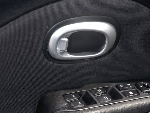 Used 2014 Kia Soul + w/ UVO w/Eservices Package FWD image 36