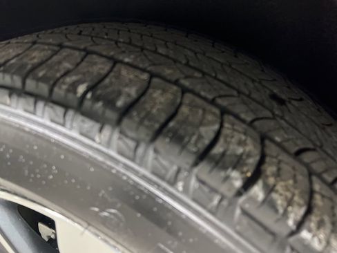 Used 2024 Nissan Murano SV image 40