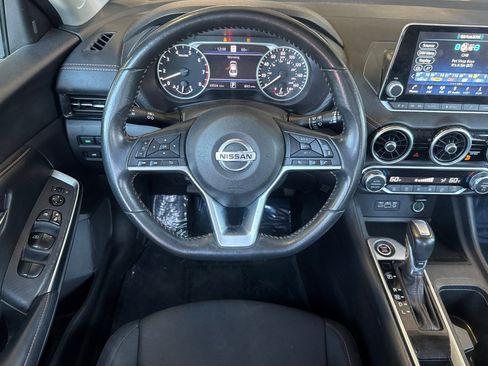 Used 2023 Nissan Sentra SR w/ Midnight Edition Package FWD image 15