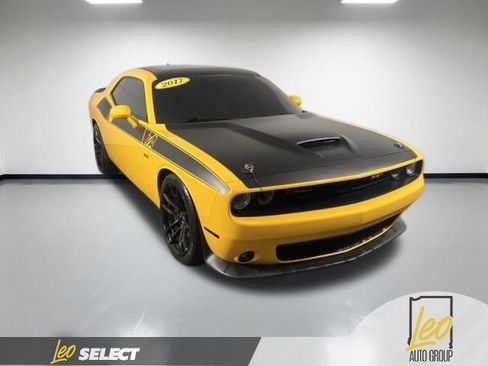 Used 2017 Dodge Challenger T/A RWD image 9