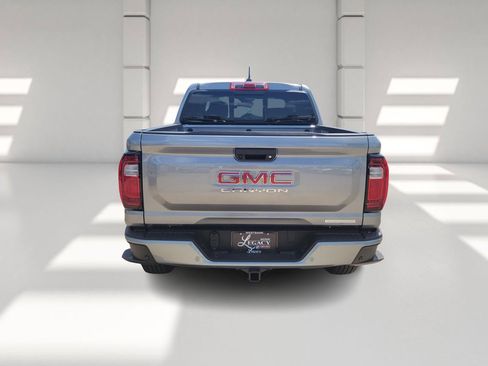 New 2026 GMC Canyon Elevation w/ Convenience Package image 6