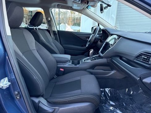 Used 2022 Subaru Outback Premium image 13