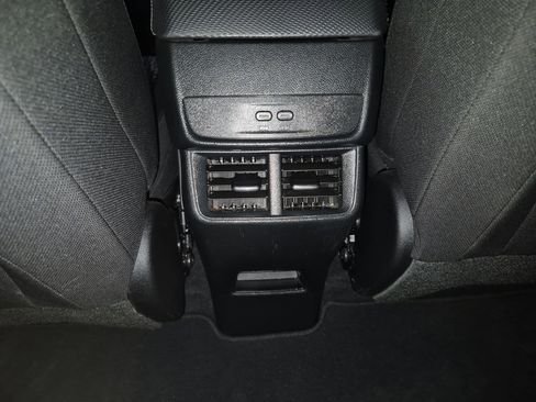 Certified 2025 Chevrolet Equinox LT AWD/4WD image 21