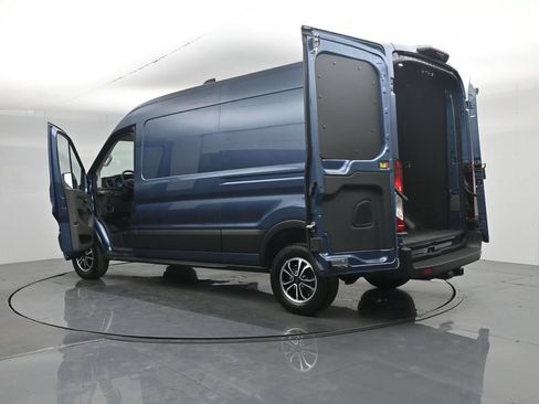 New 2026 Ford Transit 250 148 Medium Roof w/ Exterior Upgrade Package RWD image 29