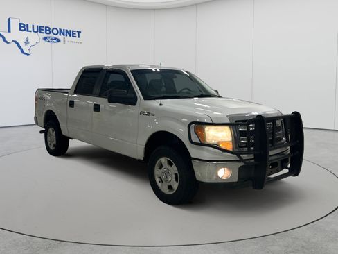 Used 2014 Ford F150 XLT AWD/4WD image 3