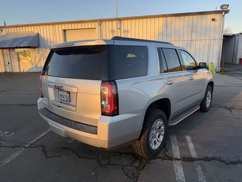Used 2016 GMC Yukon SLT image 5