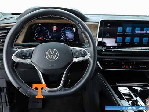 Used 2024 Volkswagen Atlas SE FWD image 60