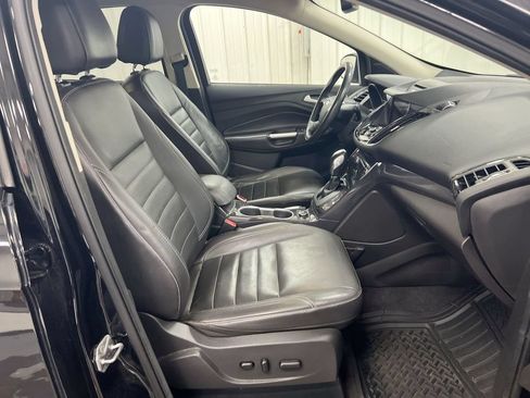 Used 2016 Ford Escape Titanium FWD image 21