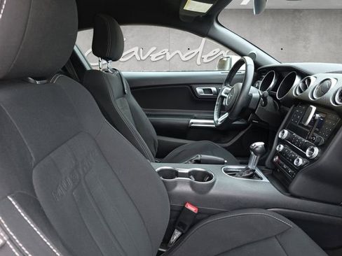 Used 2021 Ford Mustang Coupe RWD image 24