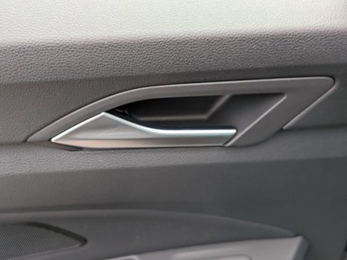 New 2026 Volkswagen Golf 2.0T image 27