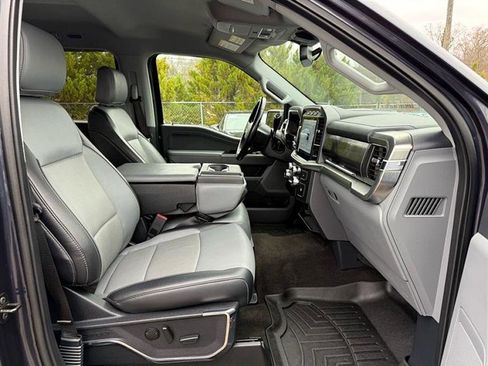 Used 2022 Ford F150 Lariat image 18