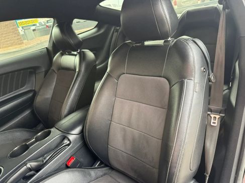 Used 2021 Ford Mustang GT Premium w/ Carbon Sport Interior Package RWD image 38