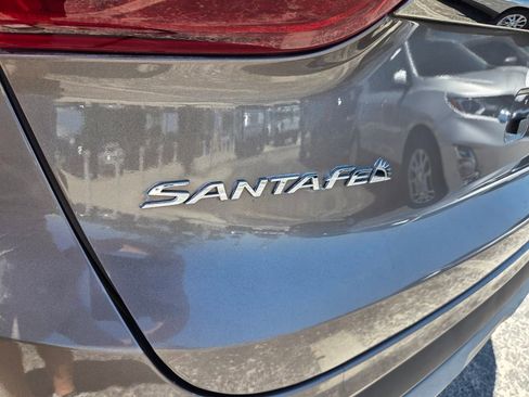 Used 2020 Hyundai Santa Fe Limited FWD image 12